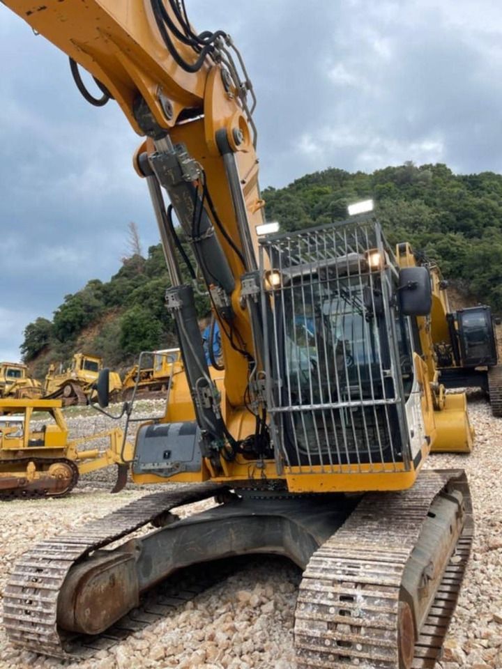2014 Liebherr R946LC Crawler Excavator
