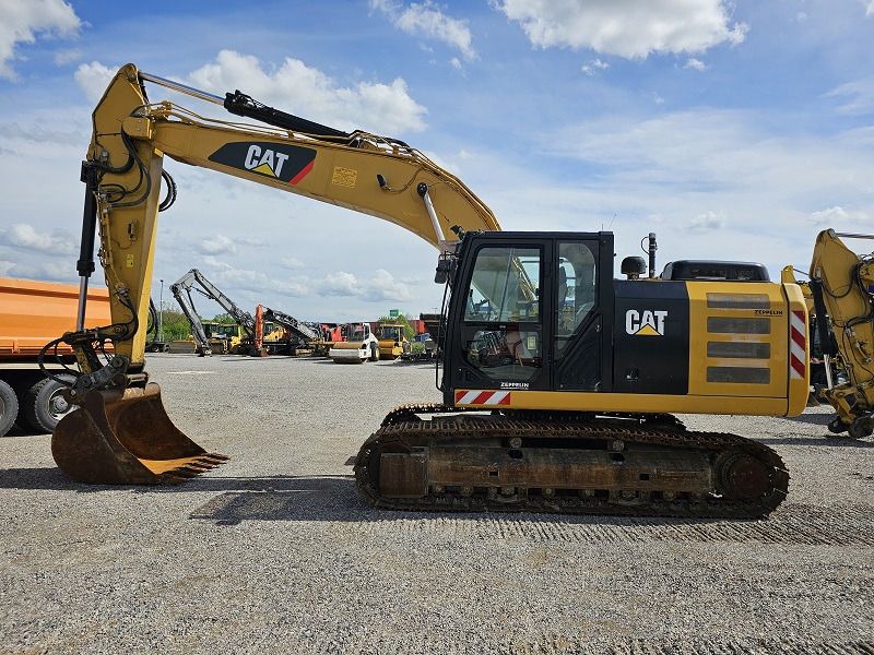 2015 Caterpillar 323EL Crawler Excavator