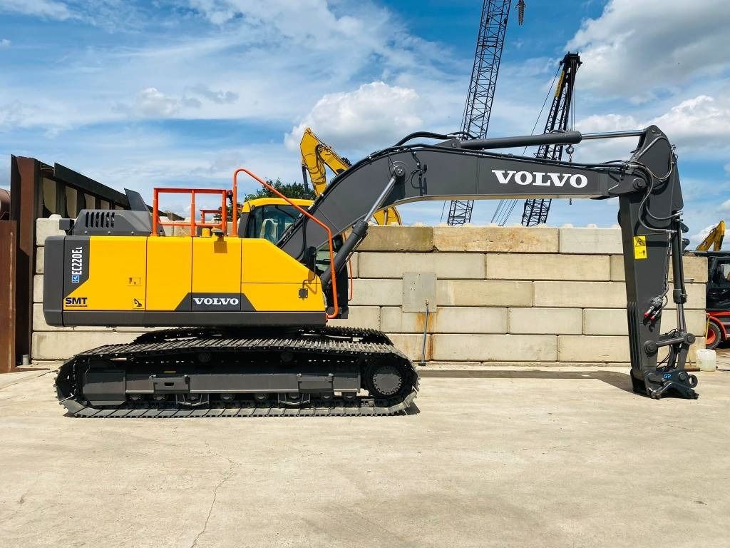 2024 Volvo EC220EL Crawler Excavator