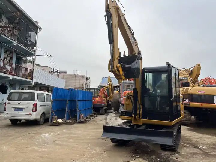 2016 Caterpillar 306E2 Escavatore Cingolato