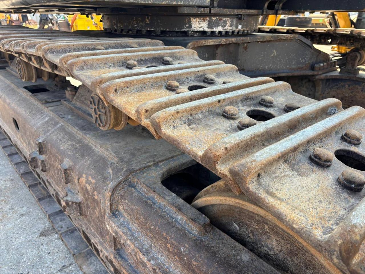 2013 Volvo EC700CL Crawler Excavator