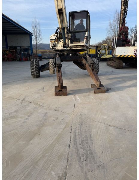 Kaiser X4M TURBOSTAR Walking Excavator