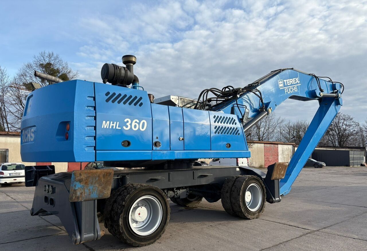 2011 Terex MHL360D Material Handler