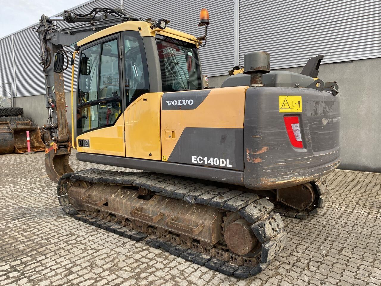 2013 Volvo EC140DL Crawler Excavator