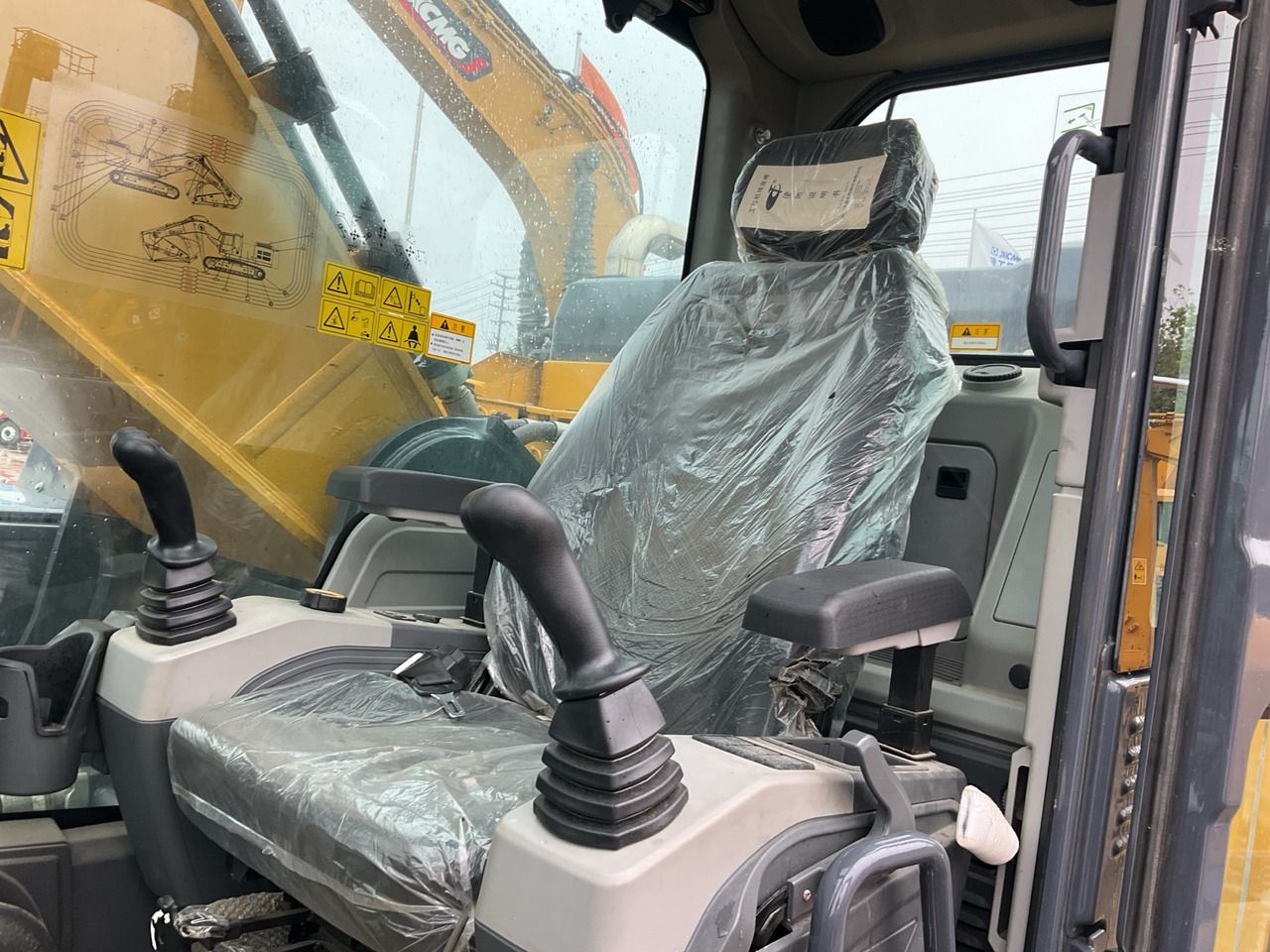 2025 XCMG XE450GK Crawler Excavator