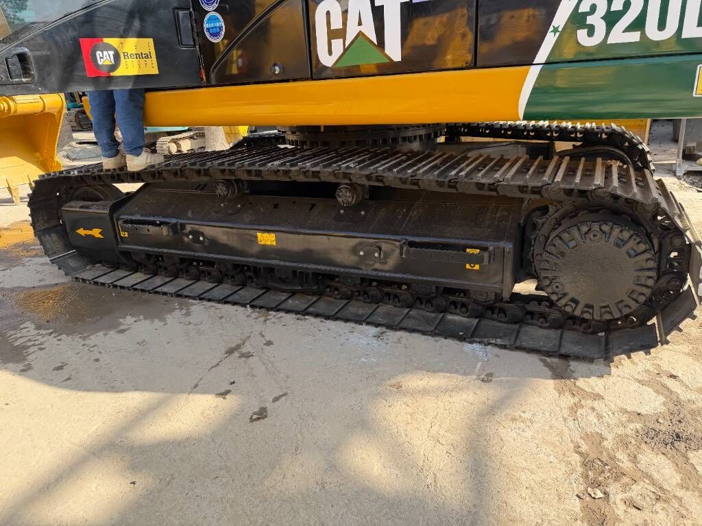 2023 Caterpillar 320D2 Crawler Excavator