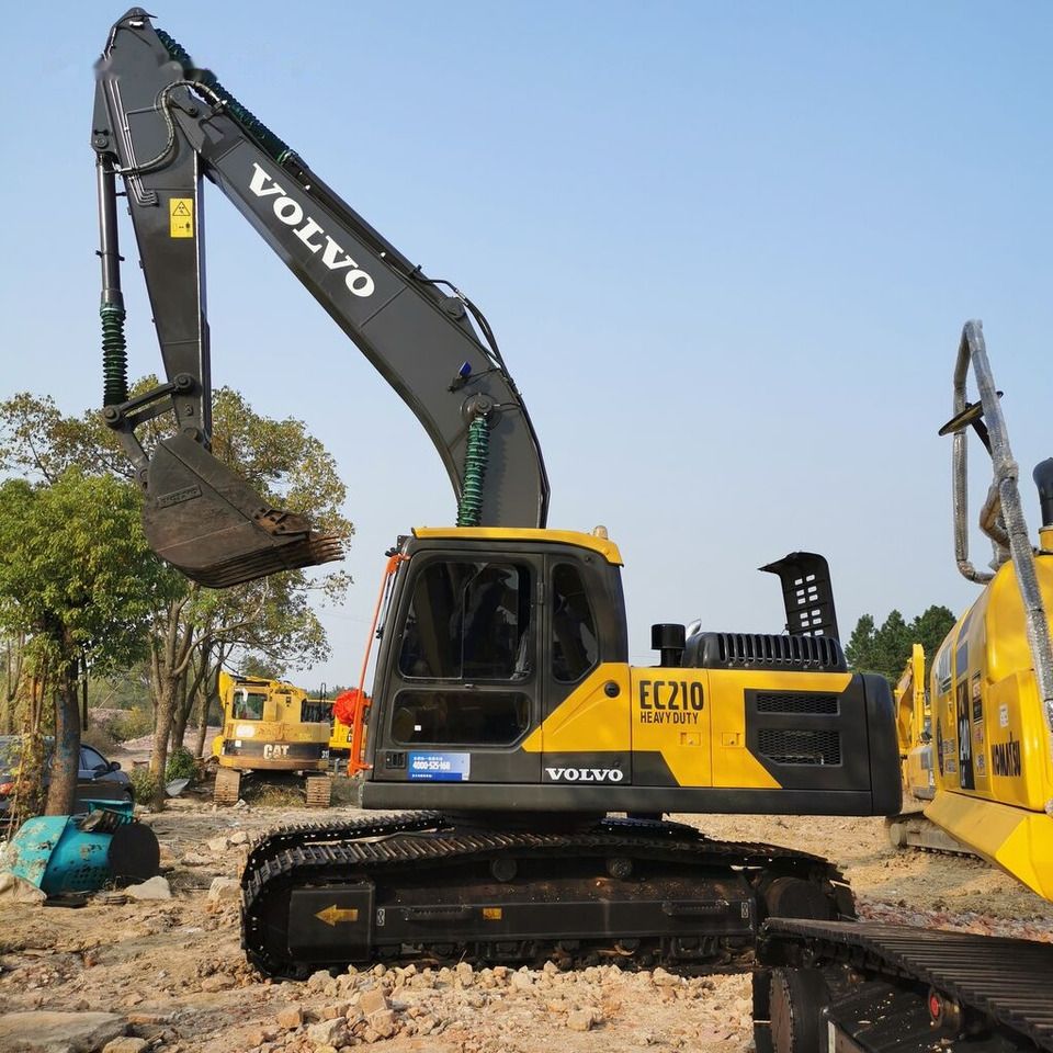 2023 Volvo EC210 Crawler Excavator