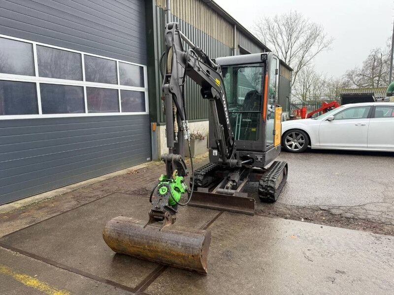 2019 Volvo EC20E Mini Excavator