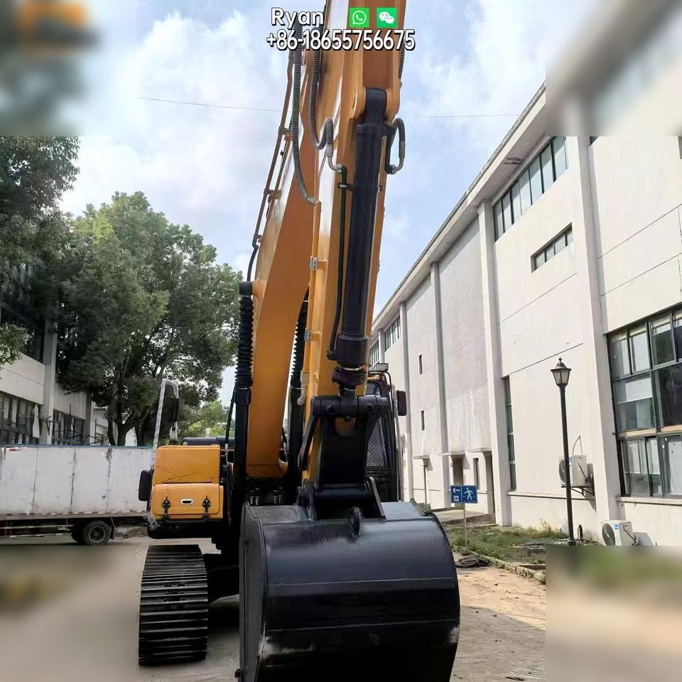 2023 Hyundai R220LC-9S Crawler Excavator
