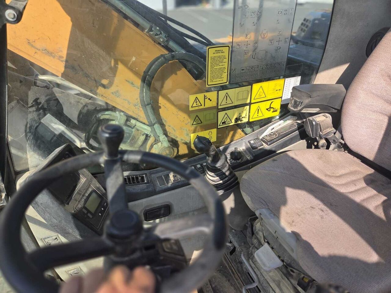 CASE WX148 Wheel Excavator
