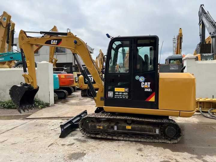 2022 Caterpillar 306E Miniexcavadora
