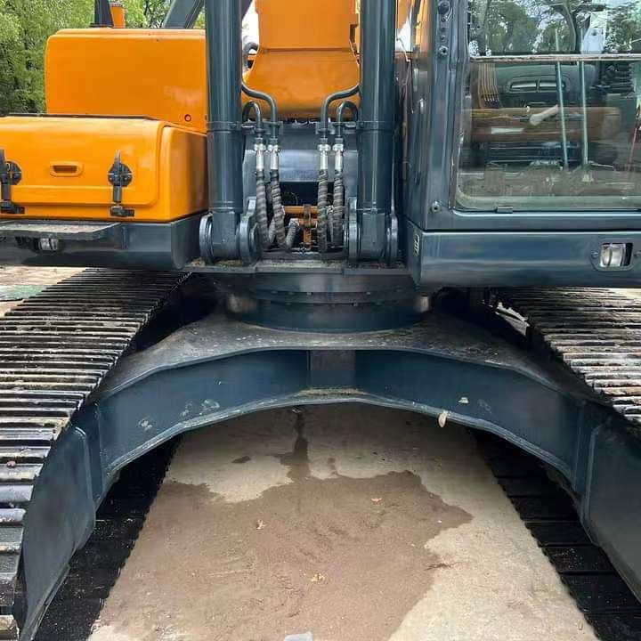 2021 Hyundai R220LC-9S Crawler Excavator