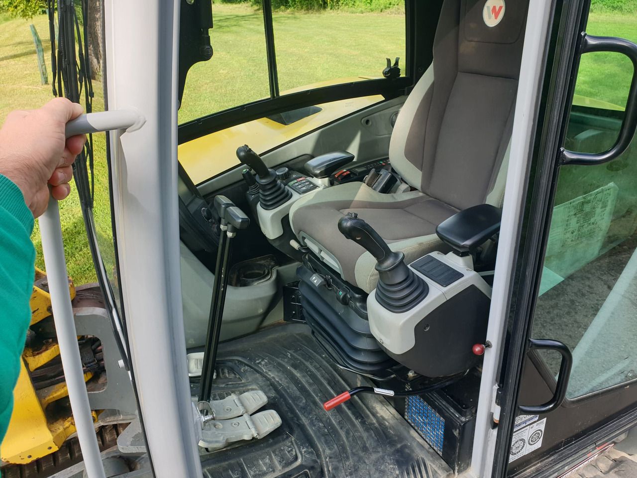 2021 Wacker Neuson ET90 Mini Excavator