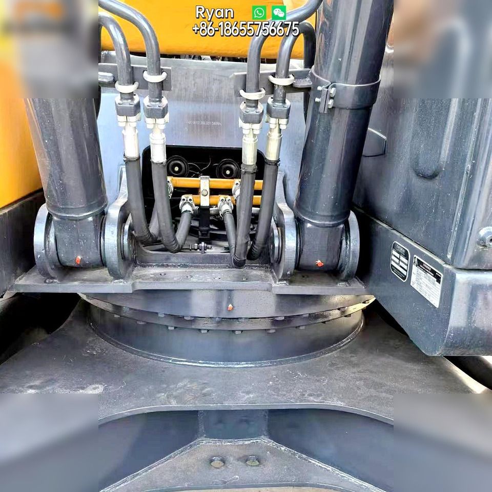2023 Hyundai R220LC-9S Crawler Excavator