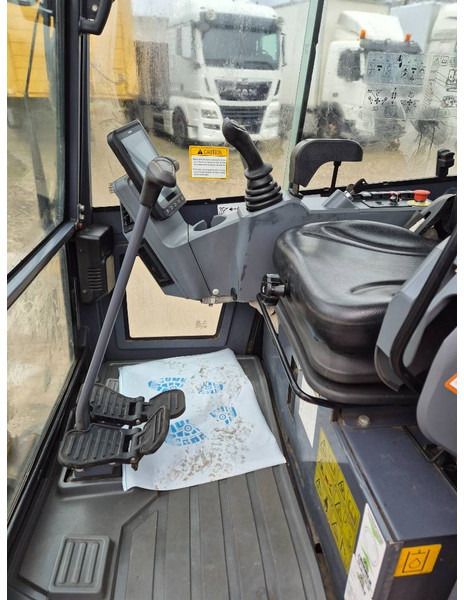 2021 Kubota XE 20 E Mini Excavator