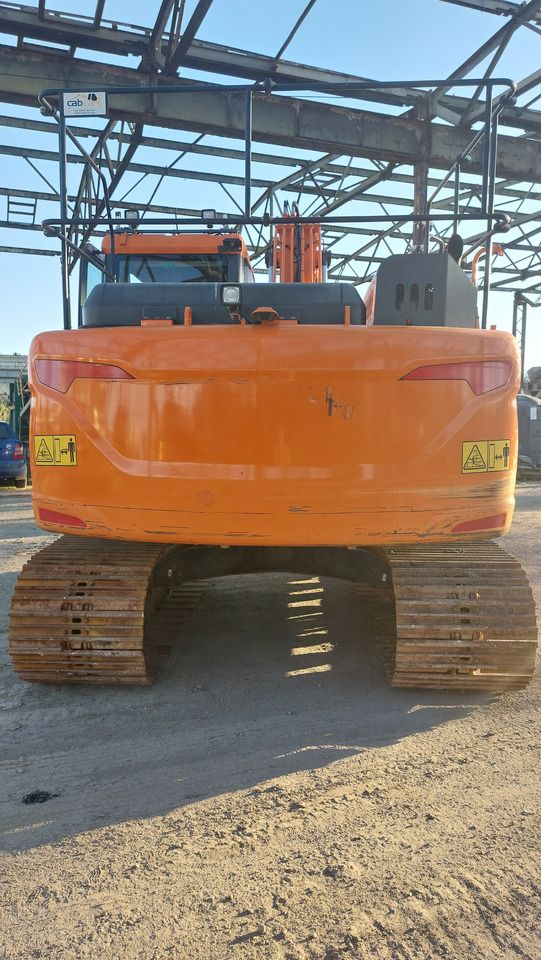 Doosan DX140LC-5 Crawler Excavator