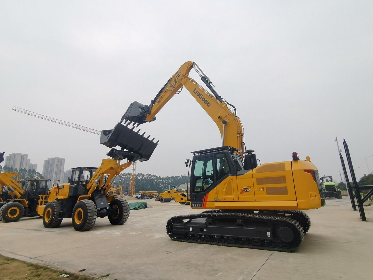 2026 LiuGong 922F Crawler Excavator