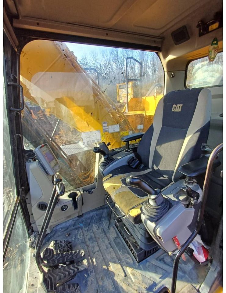 2012 Caterpillar 320EL Crawler Excavator