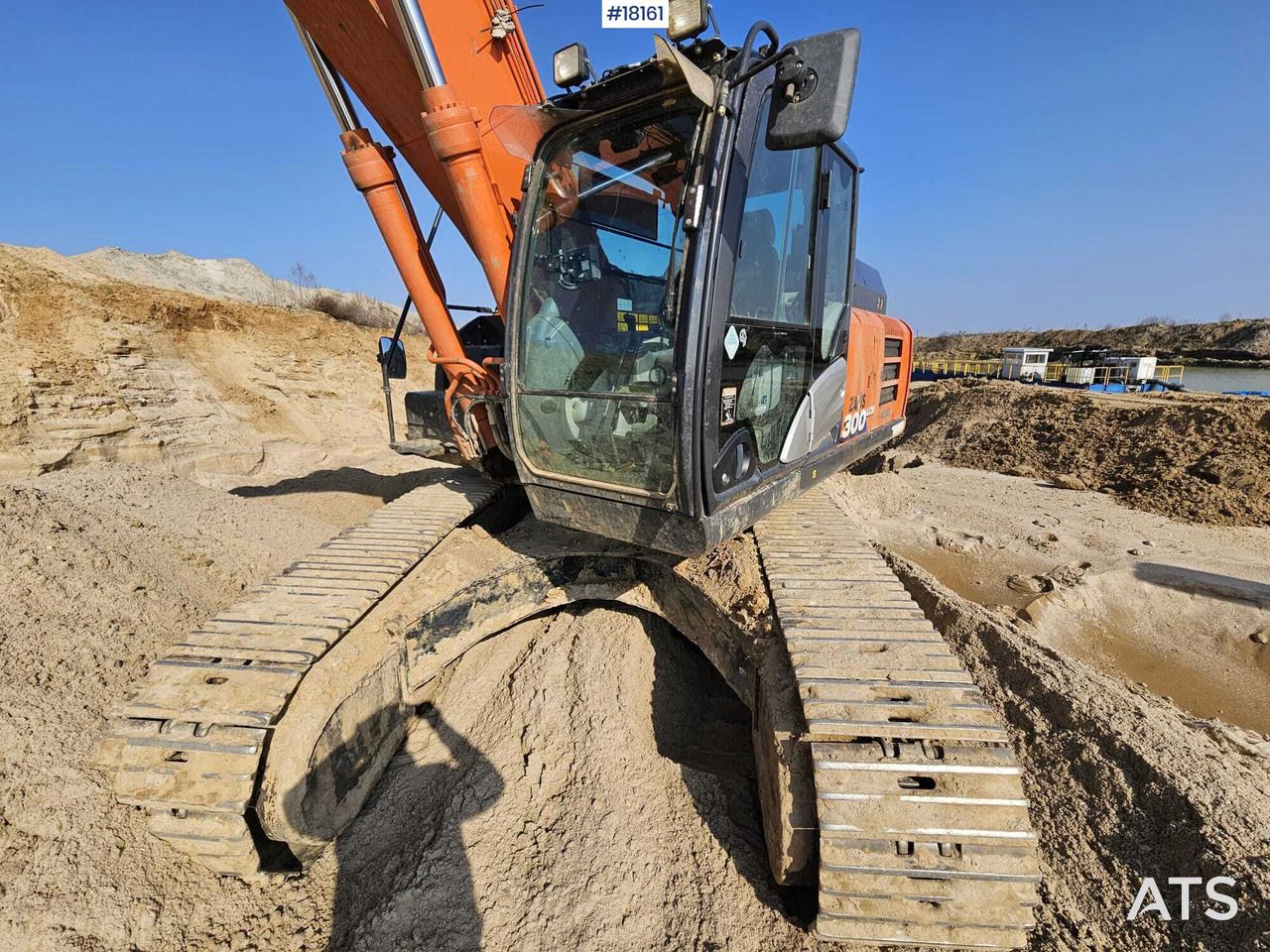 2020 Hitachi ZX300LCN-6 Crawler Excavator