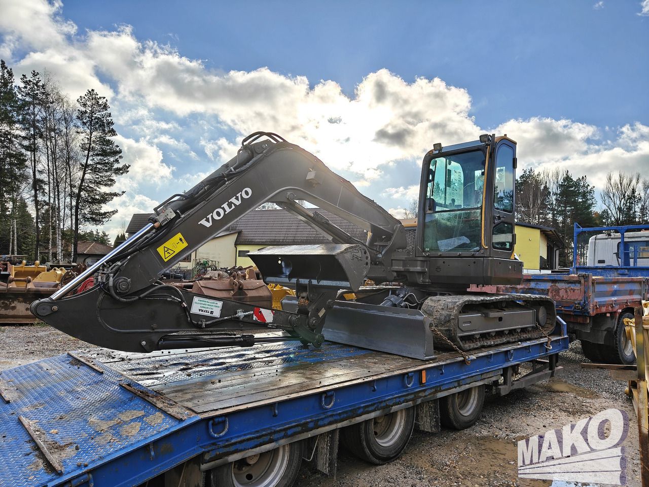 2019 Volvo ECR88D Crawler Excavator