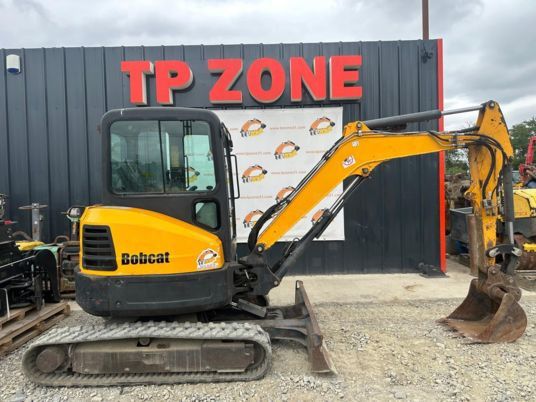 2016 Bobcat E35 Mini Excavator