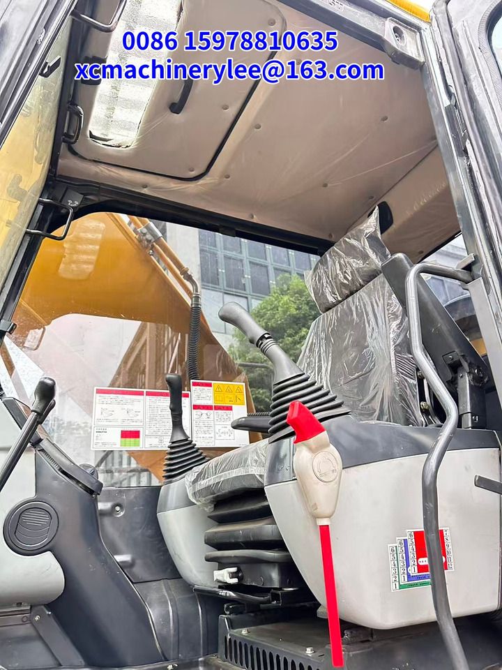 2024 Komatsu PC210 Crawler Excavator