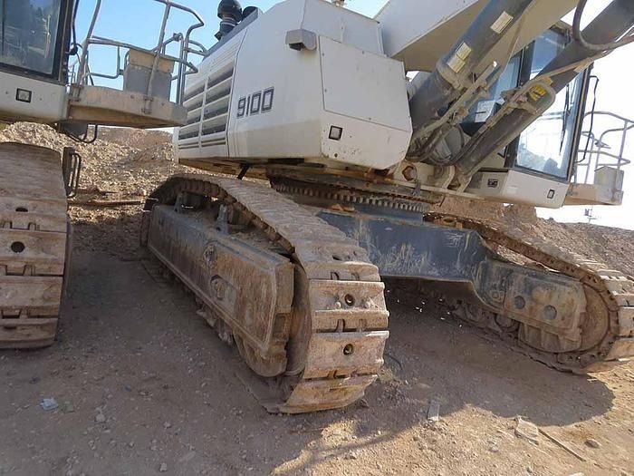 2016 Liebherr R9100 Crawler Excavator