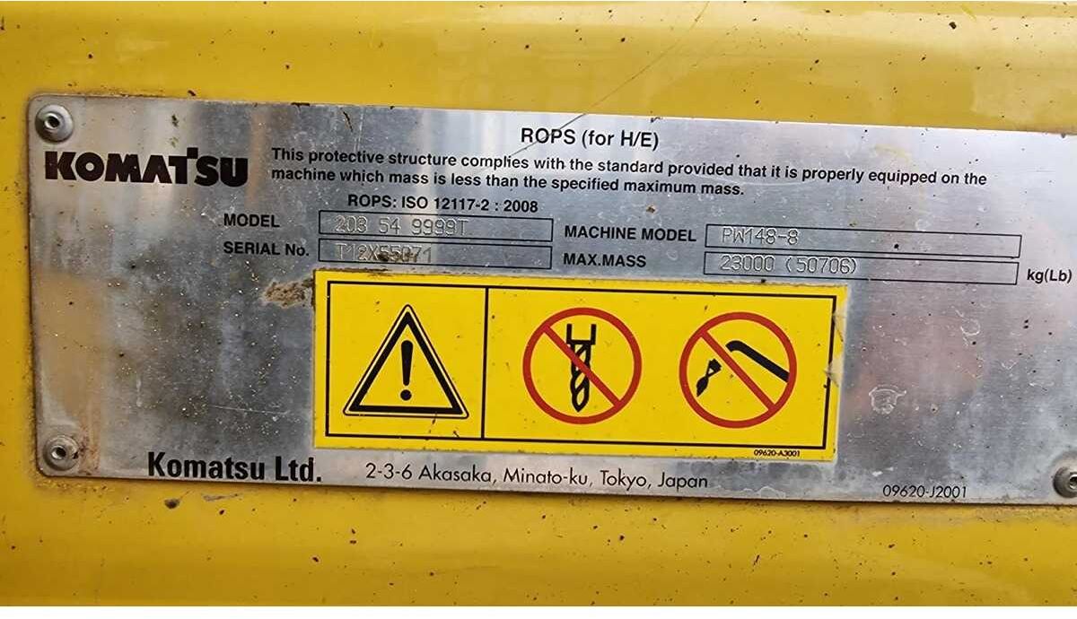 Komatsu PW148-8 Wheel Excavator