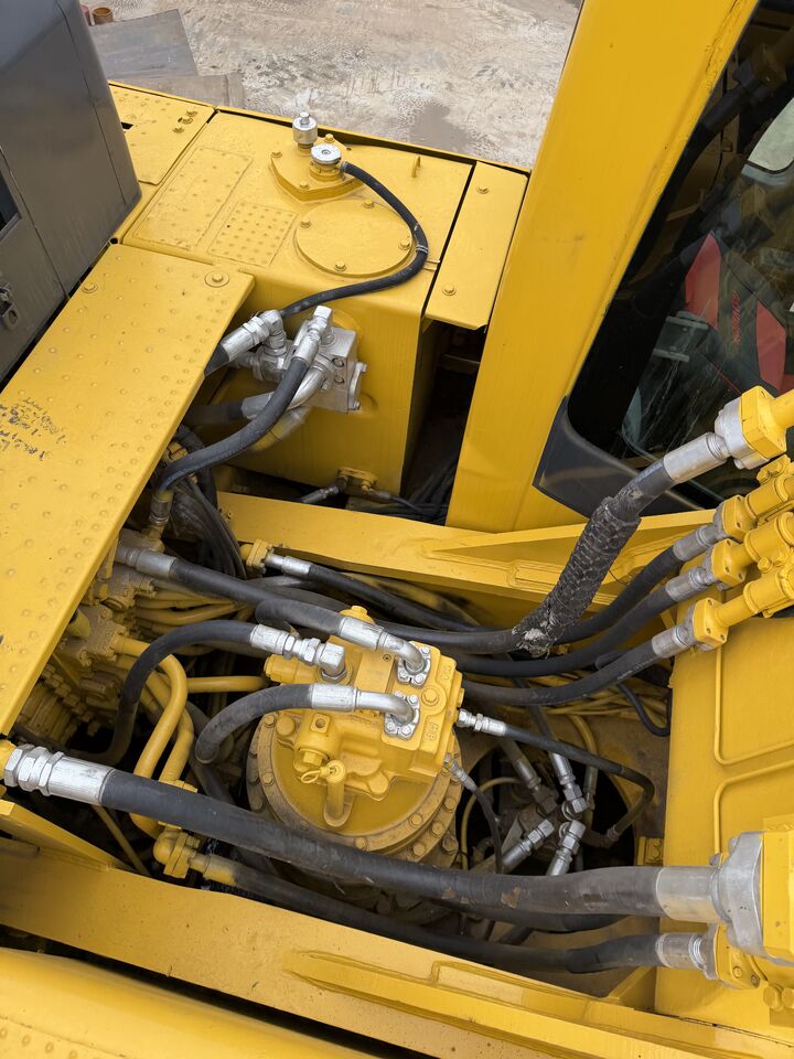 2024 Komatsu PC450-8 Crawler Excavator