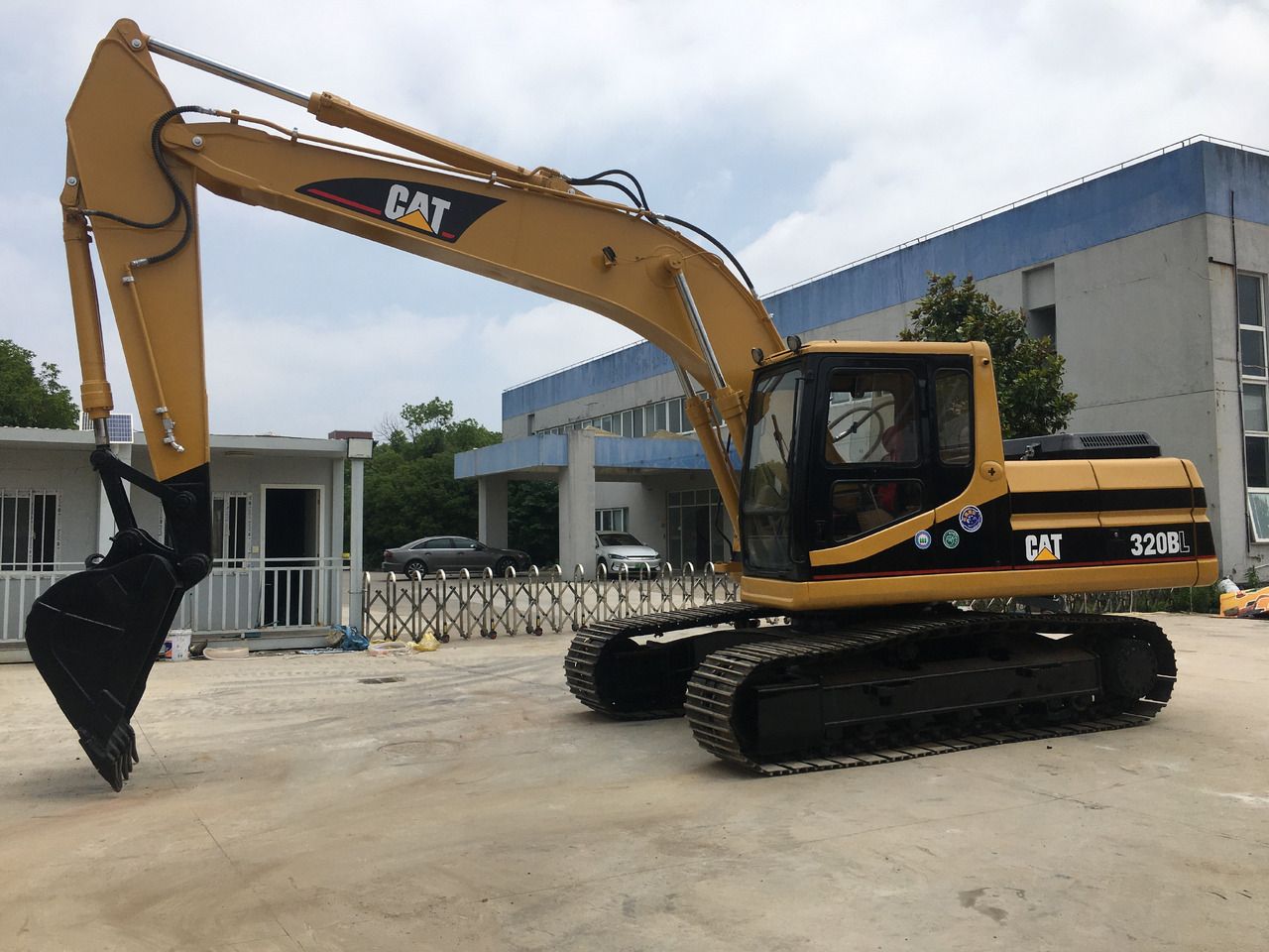 2020 Caterpillar 320BL Crawler Excavator