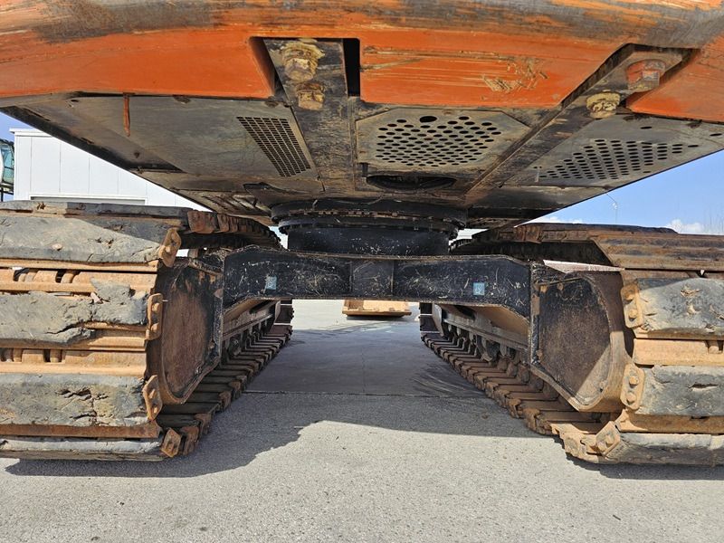 2014 Hitachi ZX160LC-5B Crawler Excavator