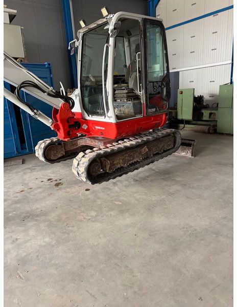 2016 Takeuchi TB260 Mini Excavator