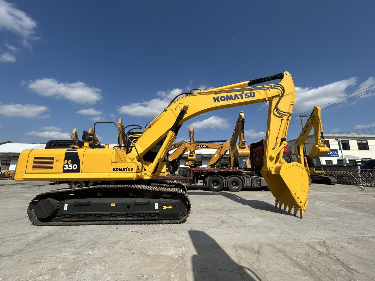 2023 Komatsu PC350 Crawler Excavator