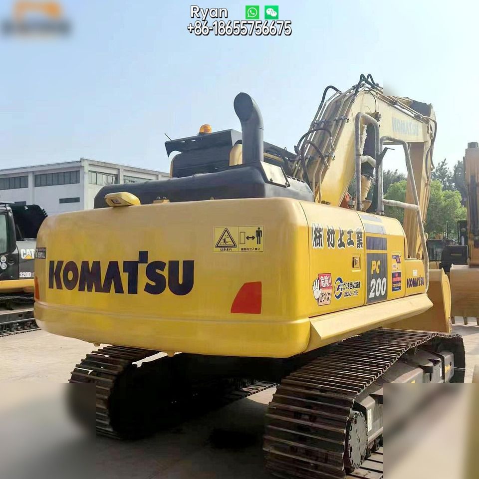 2022 Komatsu PC200-8 Crawler Excavator