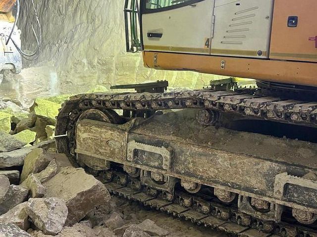 2018 Liebherr R956 HD Crawler Excavator