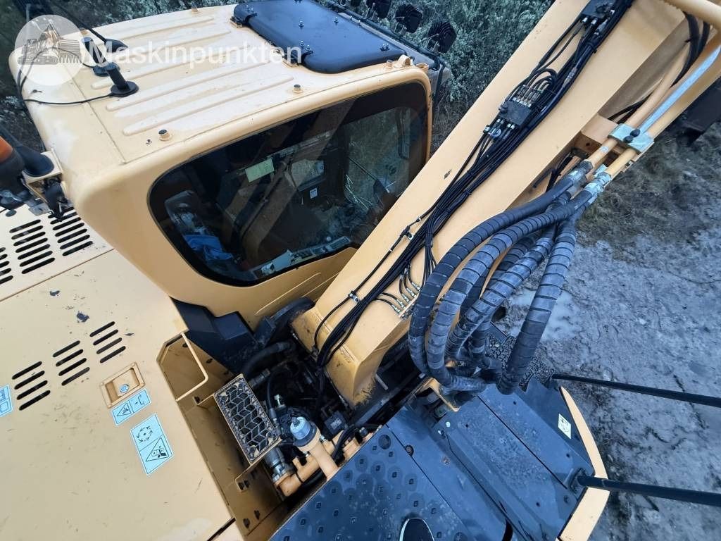 2016 Hyundai R235LCR-9A Crawler Excavator