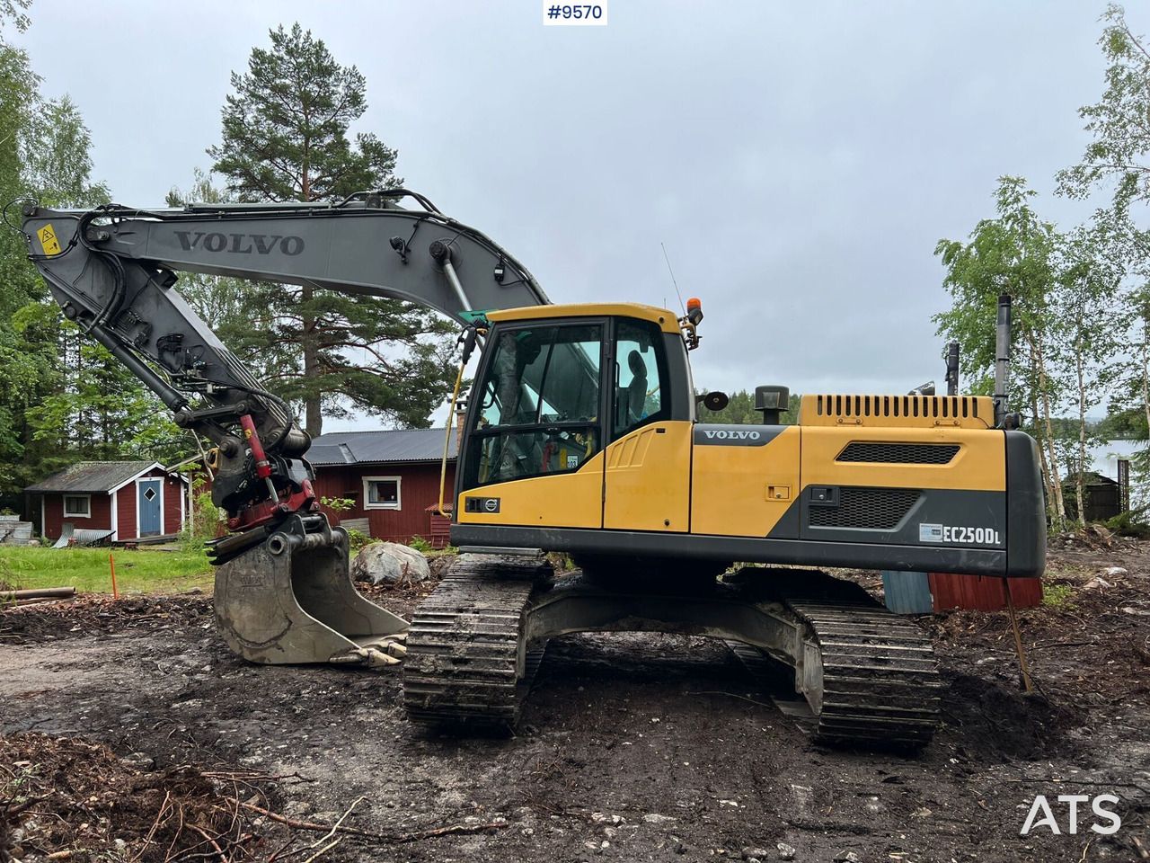 2011 Volvo EC250DL Crawler Excavator