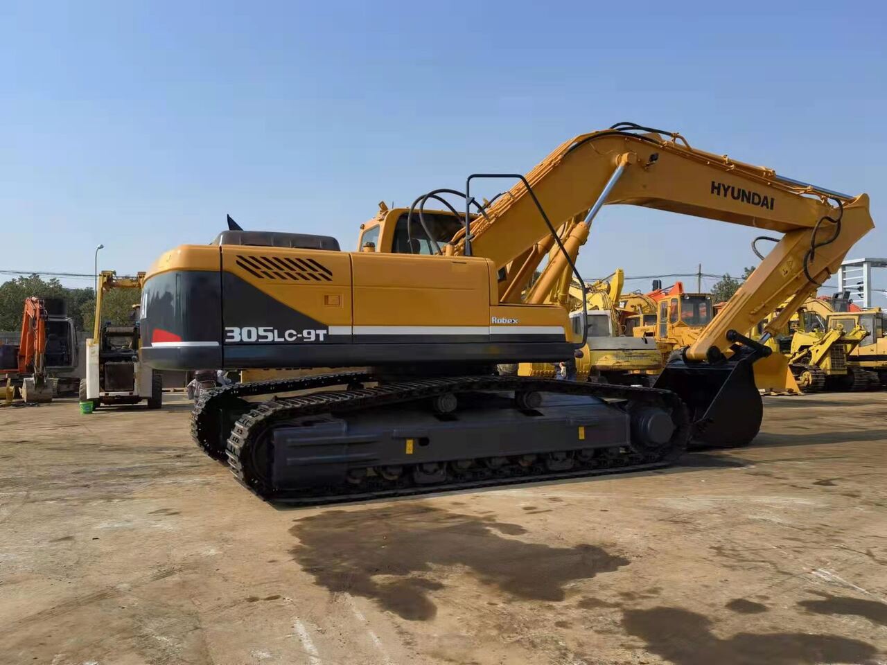 2017 Hyundai R305LC-9T Crawler Excavator