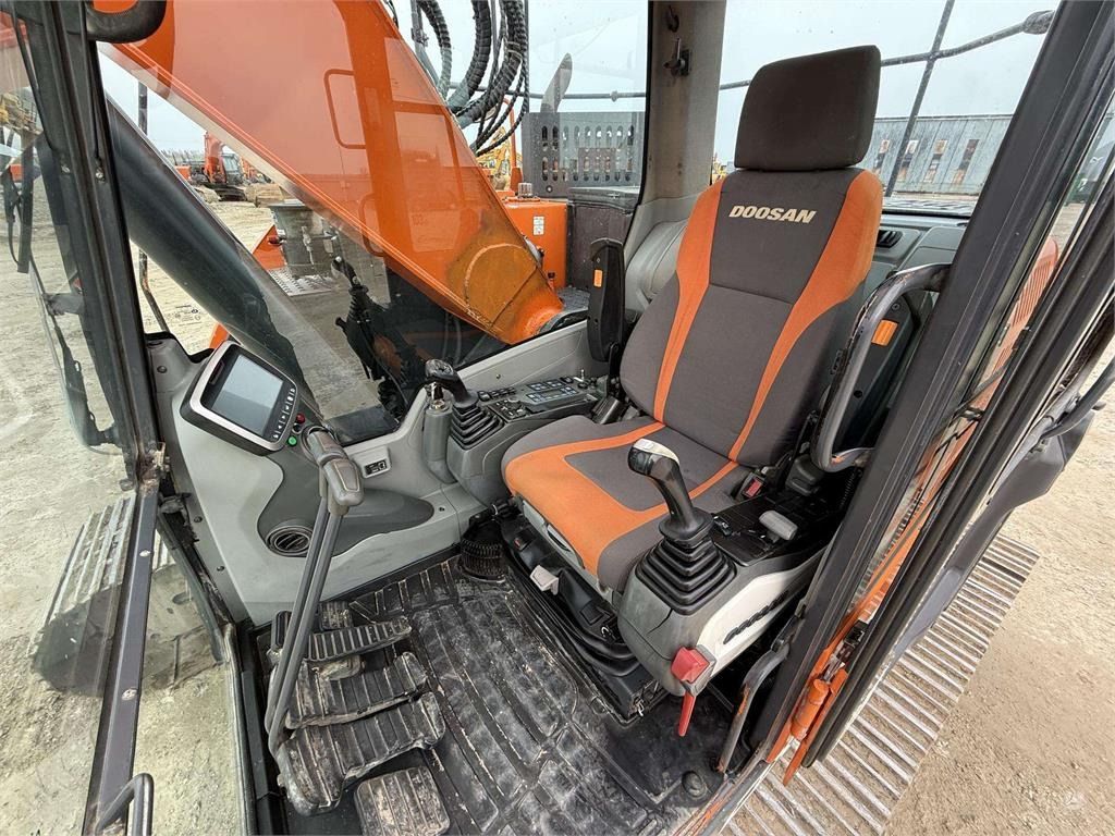 2015 Doosan DX235LCR-5 Crawler Excavator