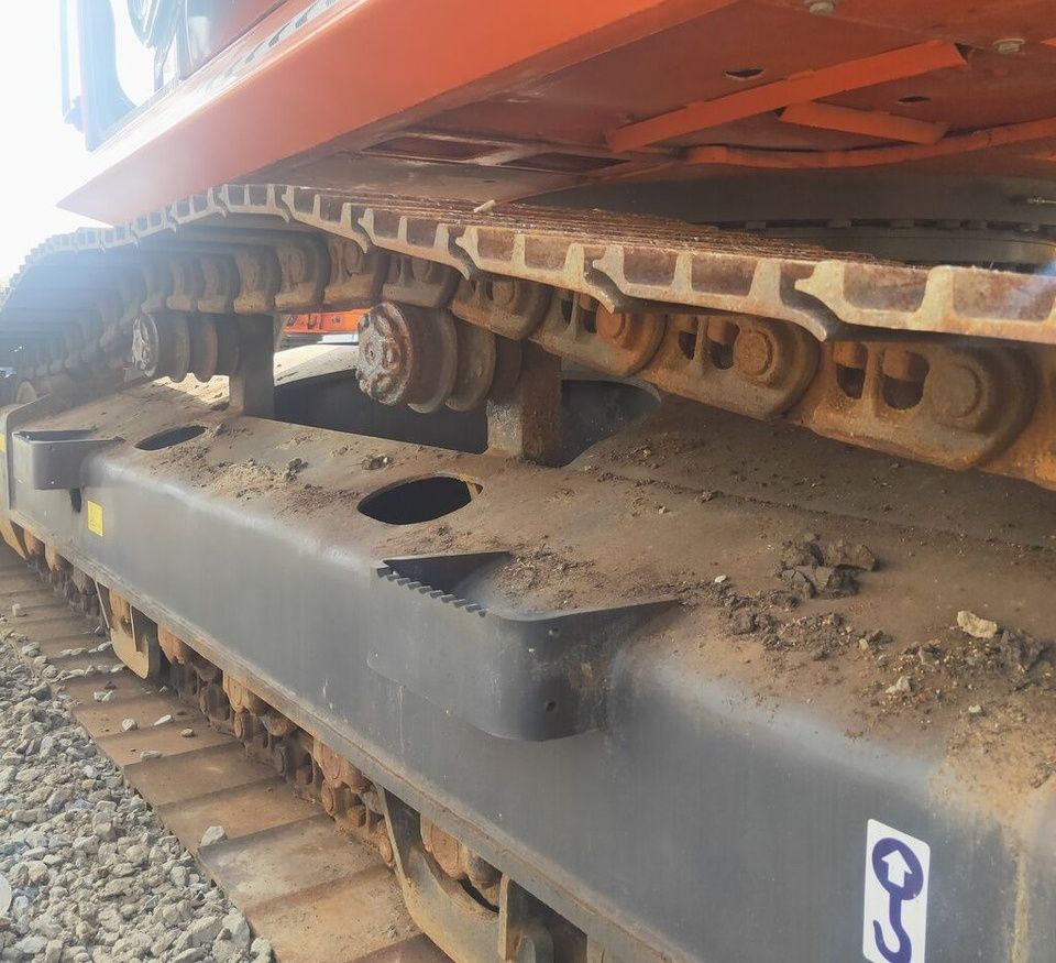 2018 Doosan DX260LC Crawler Excavator