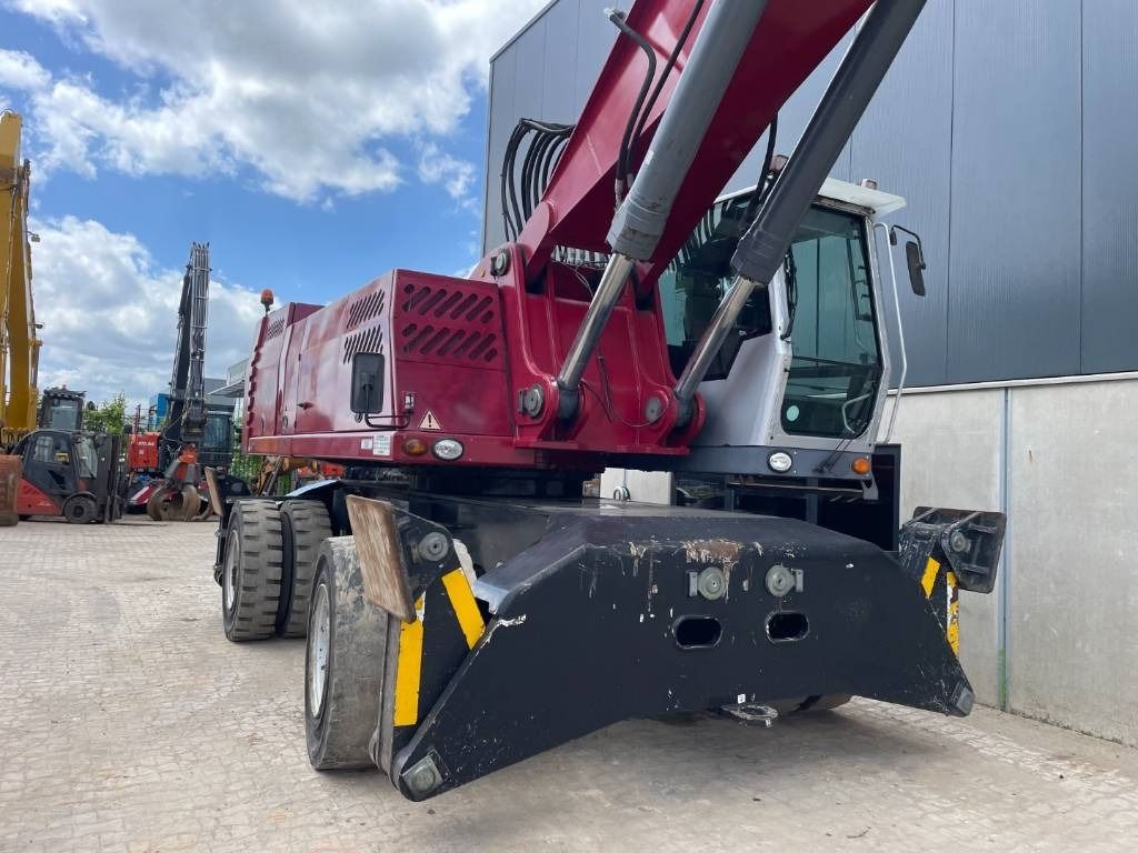2011 Fuchs MHL380 Material Handler