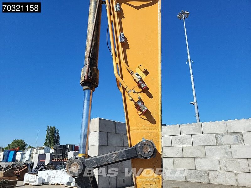2020 CASE CX250D Crawler Excavator