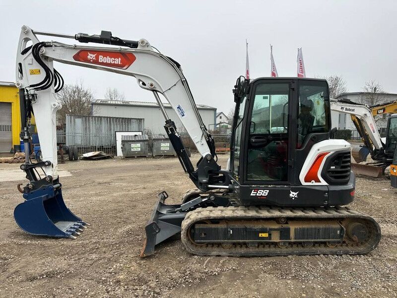 2024 Bobcat E 88 R2 Mini Excavator
