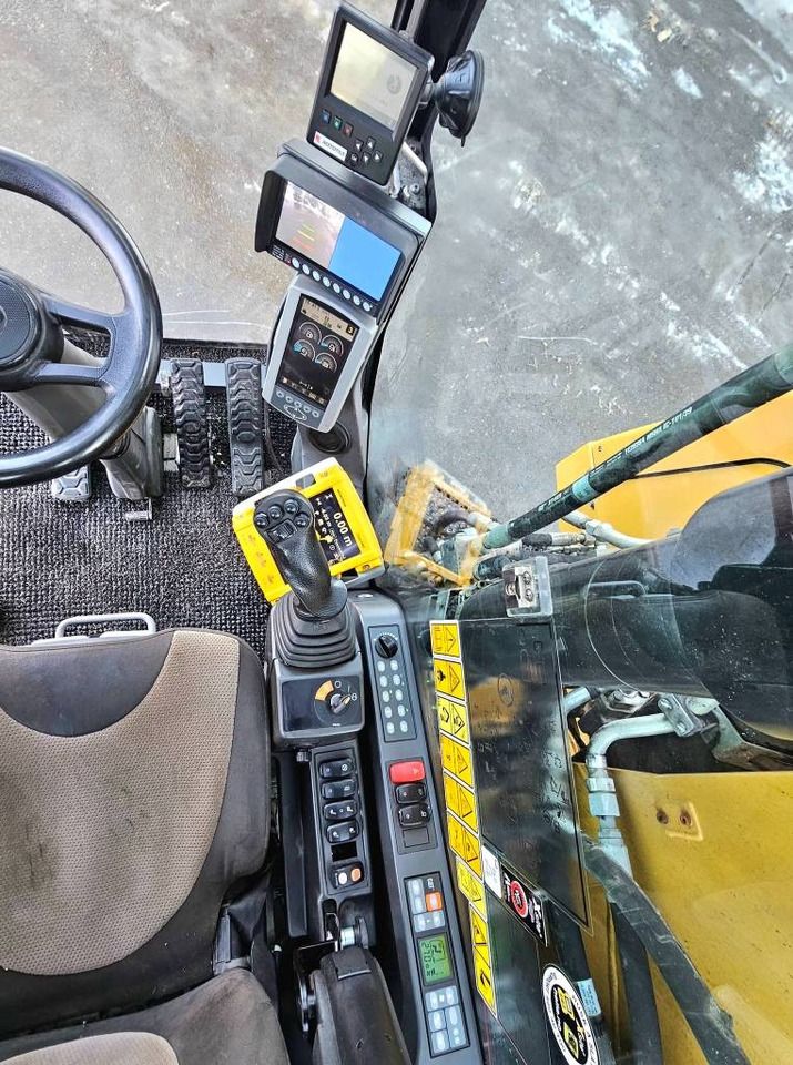 2018 Caterpillar M318F Wheel Excavator