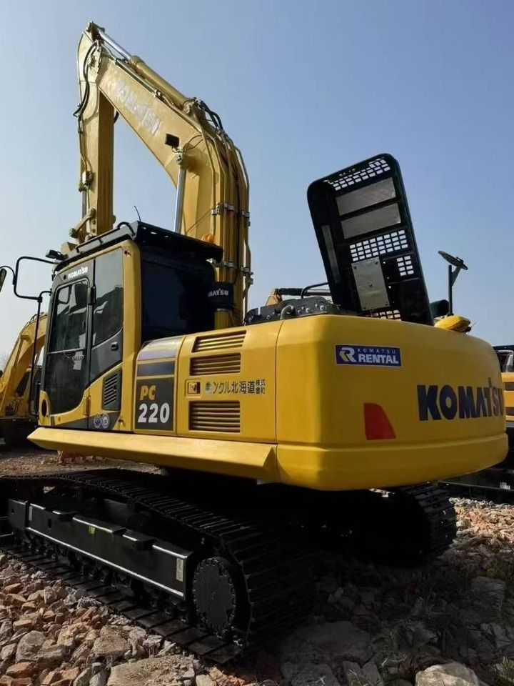 2024 Komatsu PC220-8 Crawler Excavator
