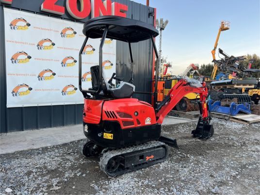 Newrick ZW-320 Mini Excavator