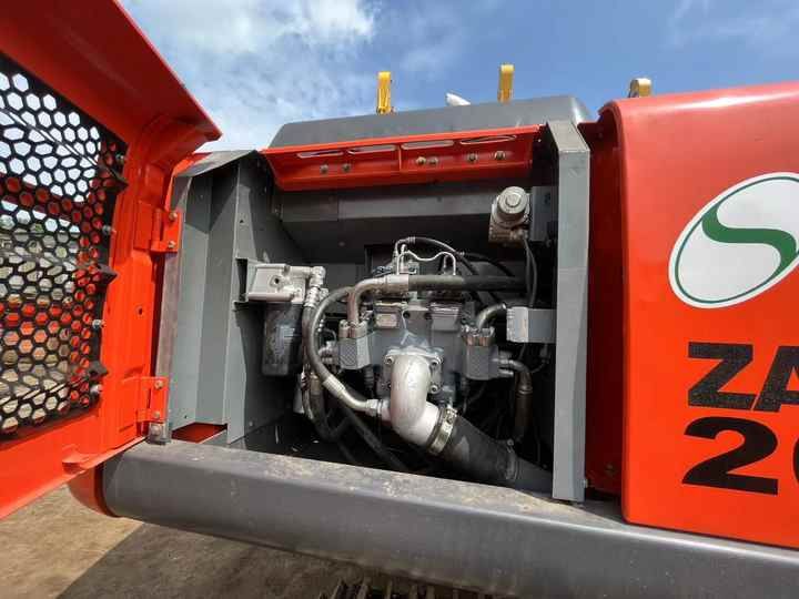 2018 Hitachi ZX200 Crawler Excavator