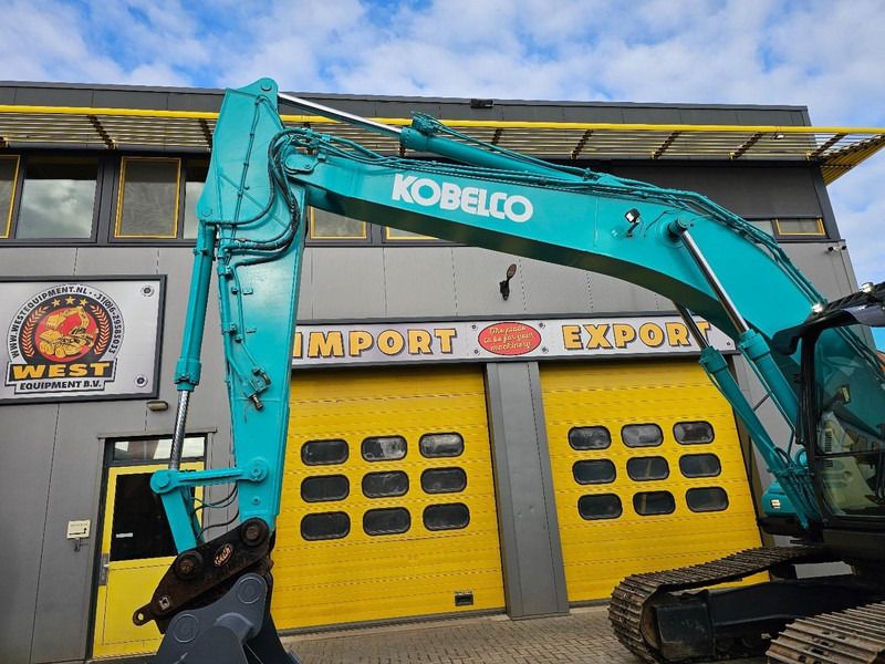 2017 Kobelco SK210LC-10 Crawler Excavator