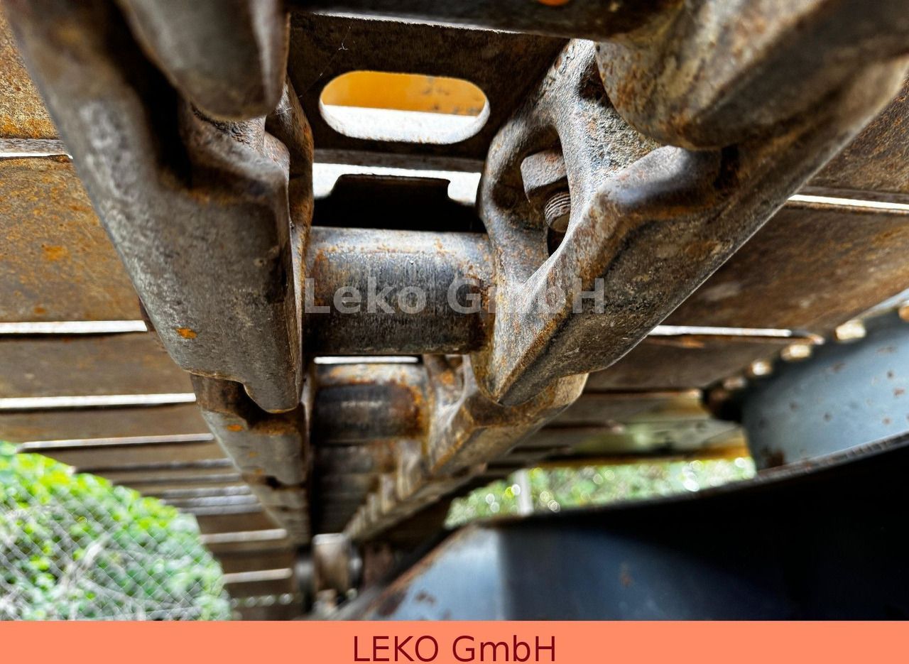 2003 Liebherr R 904 HDSL Crawler Excavator