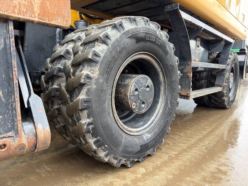 2015 Caterpillar M318F Wheel Excavator